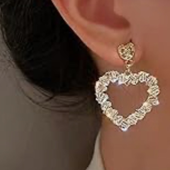 Heart drop earrings womens - Picture 2 of 2